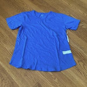 a.n.a women’s blue pocket t-shirt size S